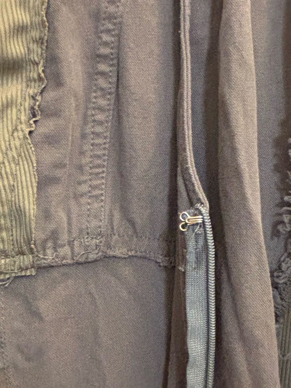 Unique ee:some Jumpsuit - Picture 12 of 16